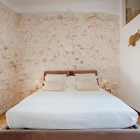 Guesthost - La Dimora Di Aline - Iris & Ambra * Конверсано